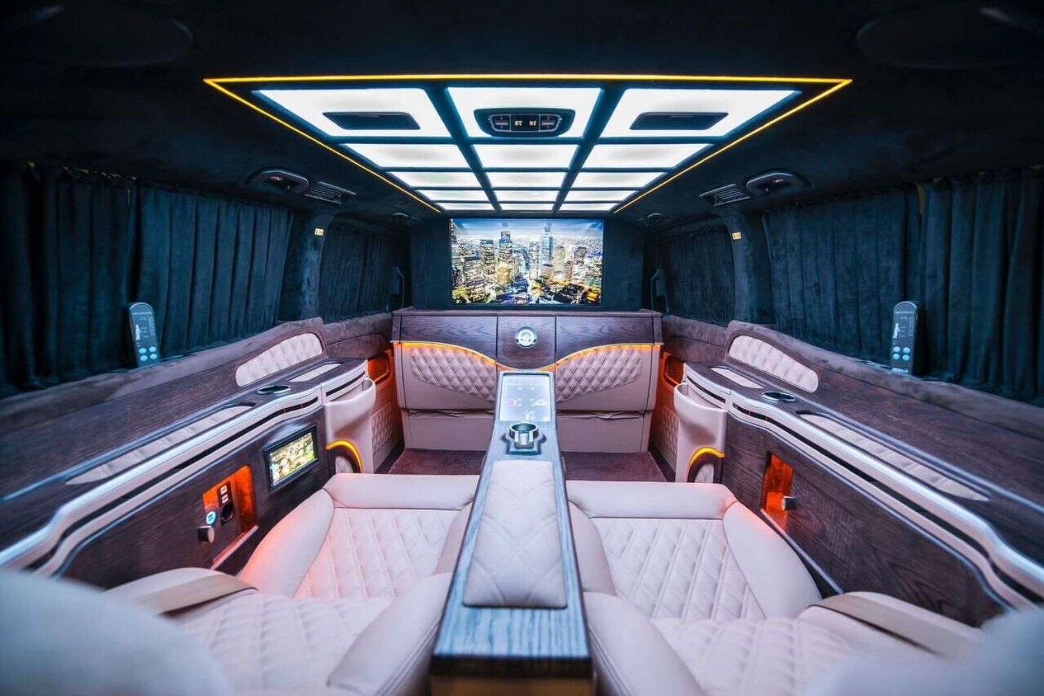  Why Rent a Car with Driver? 